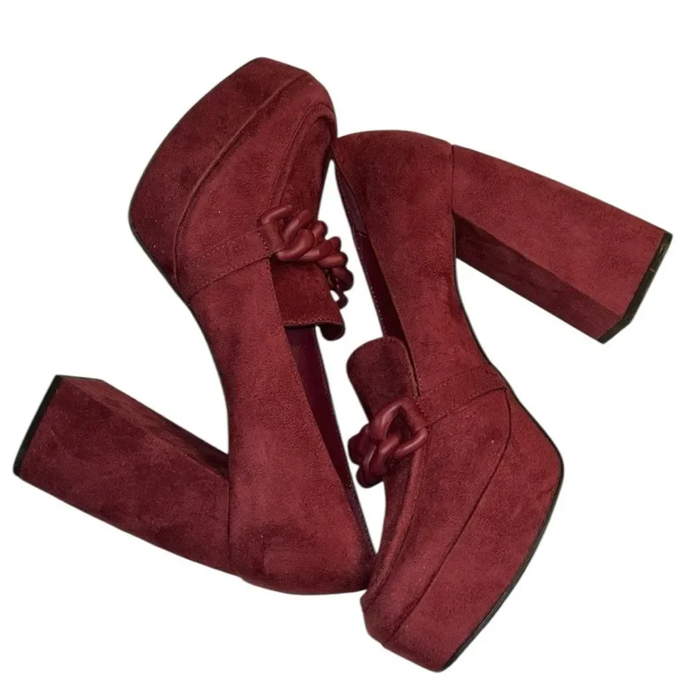 Open Edit in Red Cranberry Slip on Platform Pump Shoes(Size 9.5M)